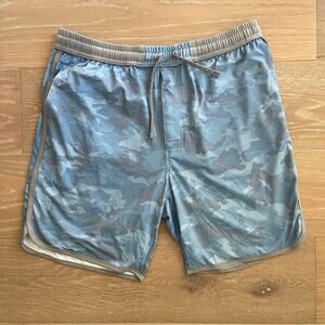 Johnnie-O Men's Rush Camo Performance Shorts Lake Blue Medium